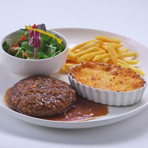 Hamburger & small pillar mini gratin