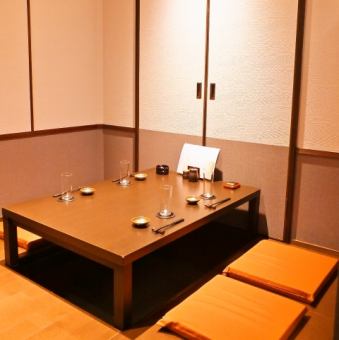 [Zashiki在公司宴会等中很受欢迎]推荐用于小型聚会的座位！有桌子座位，榻榻米垫座位，挖被炉座位！