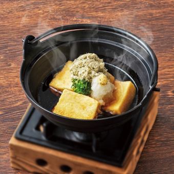 豆冨の揚げ出し　とろろ昆布のせ