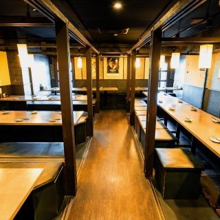 エリア最大規模の大宴会場を完備！皆様お顔を見渡すことができ一体感のあるご宴会が可能！広々とした造りとなっておりますので宴会途中のご移動もスムーズ！まさに幹事様理想の空間です。(川崎駅/個室/牛タン/焼き鳥/肉寿司/飲み放題/デート/宴会コース/記念日/接待/宴会)