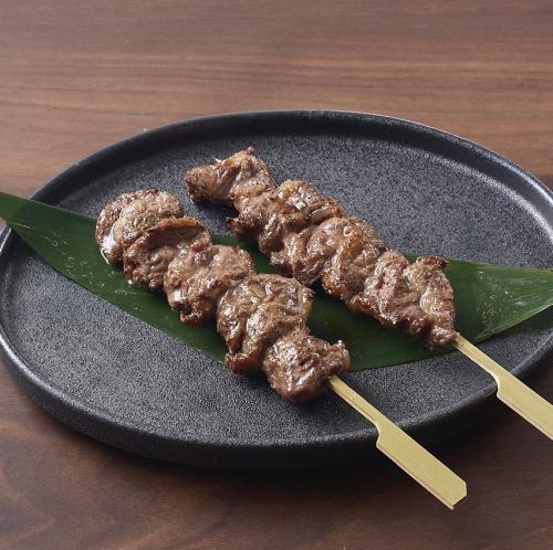 馬肉 串焼き (2本)