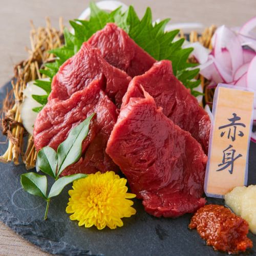 Sakura meat red meat sashimi