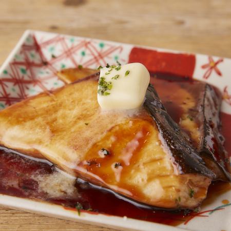 鰤の照り焼きバター