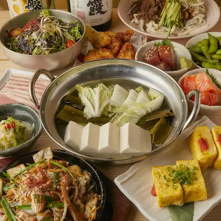 【竹】忘年会におすすめ！刺身2種・豚がつ鉄板・湯豆腐〈全9品／2時間飲み放題付き〉♪