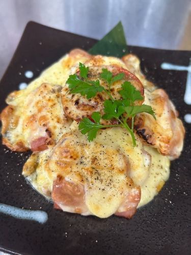 じゃがいもとベーコンのチーズ焼き