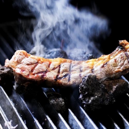 [肉類菜餚請從以下烹調方法中選擇。] 熔岩石格柵（標準）/米蘭風格+1000日圓（含稅）