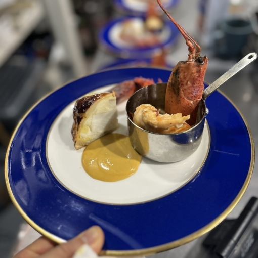 【記念日に最適！】9,000円Specialお食事コース※＋2,000円～で飲放3種お選びいただけます！
