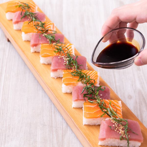 无限畅吃菜单“Yukke压寿司”限定的特别菜单