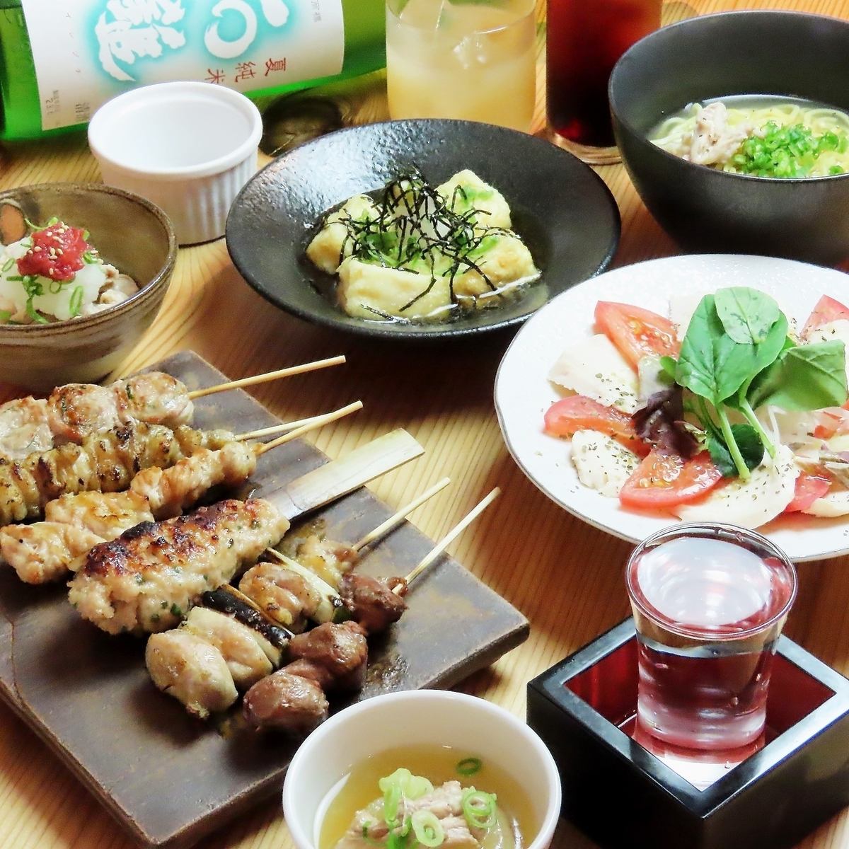 炭の香りが食欲をそそる。様々な種類の部位が楽しめる!