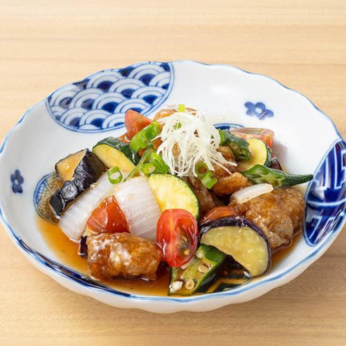 幼雞和夏季蔬菜的南蠻漬