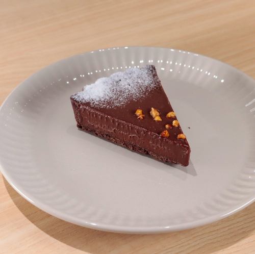<心まで溶ける、大人の贅沢スイーツ>生チョコタルト