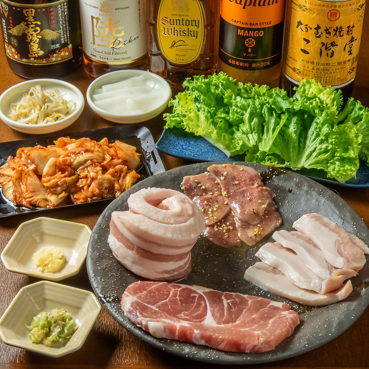 名物の生サムギョプサルなど本場韓国の味を豊富に用意してます◎