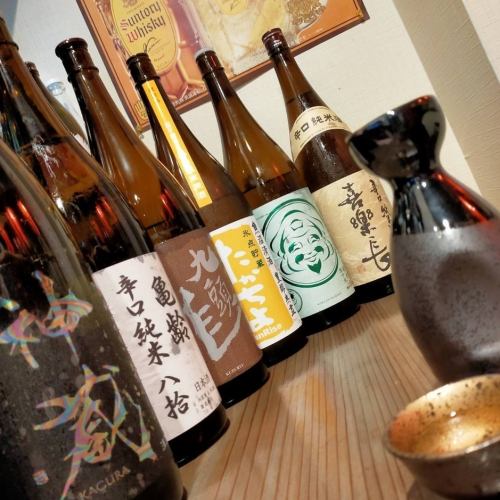 全国選りすぐりの日本酒。焼き鳥に合わせて楽しんで♪
