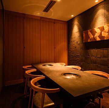 2名様でご利用いただける完全個室席ご用意しております。