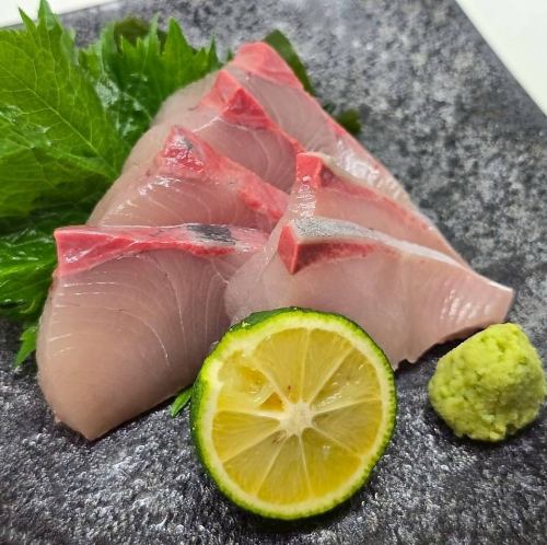 すだち鰤(刺身)