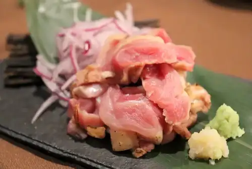 大和肉鶏のももたたき