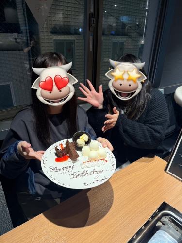 .
It's been a while since I last visited the Ikebukuro store, as it's been hard to get a reservation!
Thank you for visiting us😭😭❣️

And happy birthday 🎂✨

I made a reservation for after the new year and went home!
We look forward to seeing you again next year 🤍

by Rina

#IsshinTansuke #BeefTangue #AllYouCanEatBeefTangue