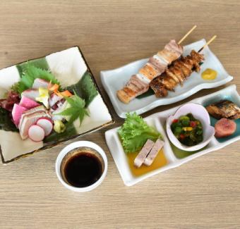 八くらミニコース（小鉢料理３種、お造り、串焼き２本、フリードリンク付き）