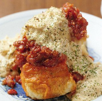 【常連さんのおすすめの品☆】スパイシーなハリッサが癖になる鶏天南蛮☆1,000円（税込）