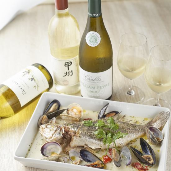 お昼も営業◎アラカルトメニューも楽しめます！