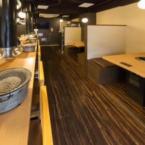 カウンター席を6席ご用意しております。