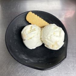 本日のブルーシールアイス