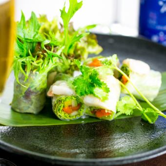 Vietnamese-style spring rolls with plump shrimp