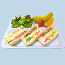 什锦三明治（含一杯饮料）