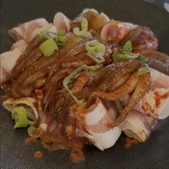 【120分钟畅饮】美味辣味章鱼仔×铁平烤五花肉！包含10道菜的丰盛章鱼套餐