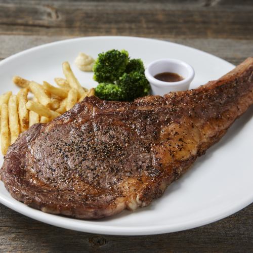 Black Angus Tomahawk steak with outstanding response to eating!