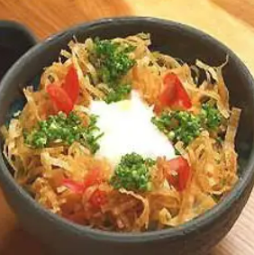 半熟玉子とベーコンの野菜畑