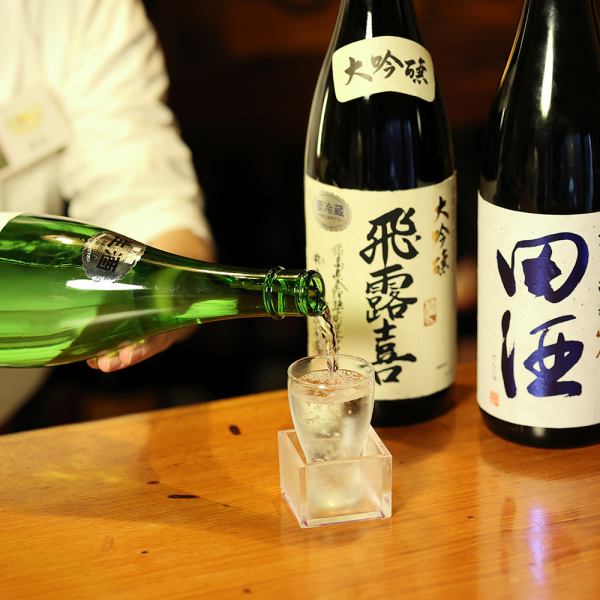 【厳選した地酒は常時30種類以上☆】