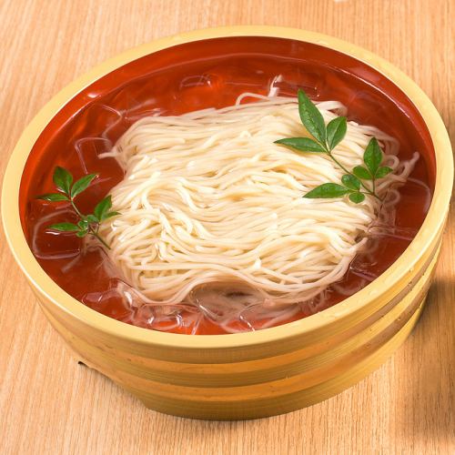 高球 99 日元 ◎ 生啤 299 日元 ◎ 煎饺 200 日元起！！！还有油炸食品和特色菜◎便宜、快捷、美味的酒吧★☆★