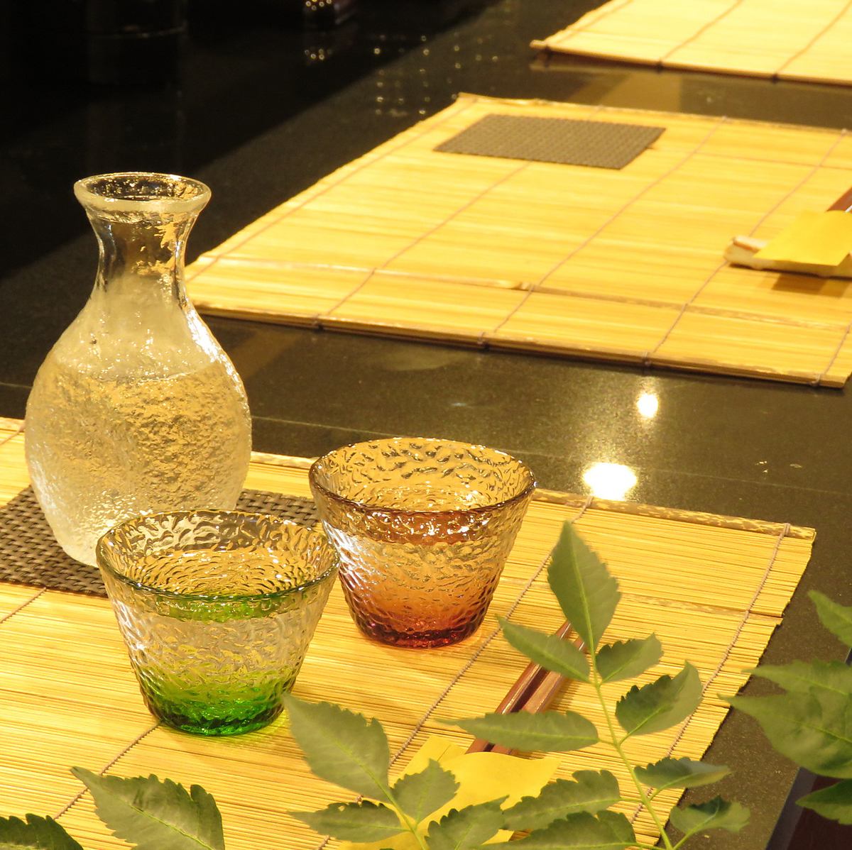 全国から取り寄せたこだわりの日本酒をご用意。
