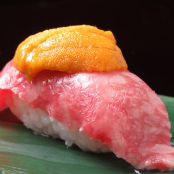 生雲丹のせ肉寿司"をお通し価格で！
