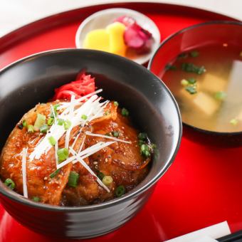 ジンギスカン丼