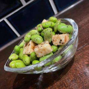 枝豆クリチのおかか和え