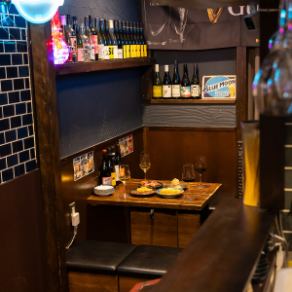 4名席（最大6名）ご用意☆（6名様だと少し狭くなりますがご了承ください。）