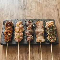 Chef's choice 5-piece skewer platter (1 serving)