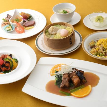  【ネット予約限定!】飲み放題つきプラン!!「琥珀コース」（4名様より予約可能）