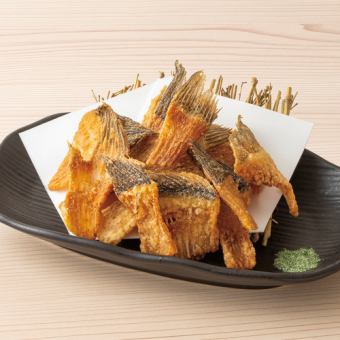 물고기 뼈 센베이 / 반딧불 오징어 오키즈케 / 바다 포도 / 나스노 아사즈케 (1 개) 각