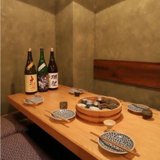 All seats are non-smoking, so you can enjoy it with children.Why don't you relax in the tatami room and enjoy your meal with your family?
