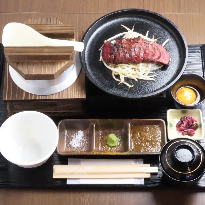 熟成肉をお得に味わえるステーキランチ！ハンバーグもおすすめ！