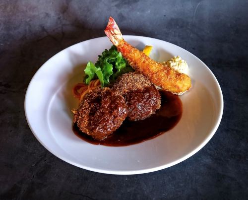 黒毛和牛ミンチカツ＆大海老フライ