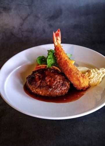 大海老フライ＆《黒毛和牛》手ごねハンバーグセット