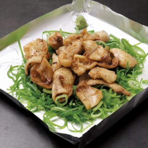 柚子胡椒鸡皮配柚子醋