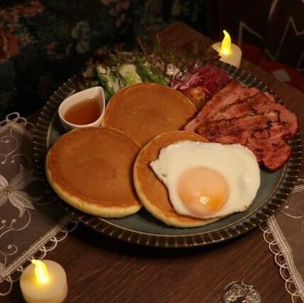 朝はカフェで優雅に！7時から楽しめる朝食限定メニュー