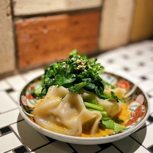 香菜水饺