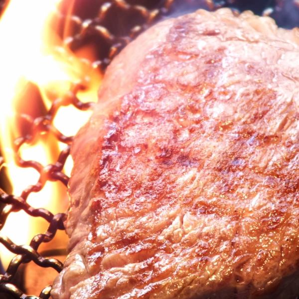 その日の最高の肉を贅沢に！厚切り1本焼き