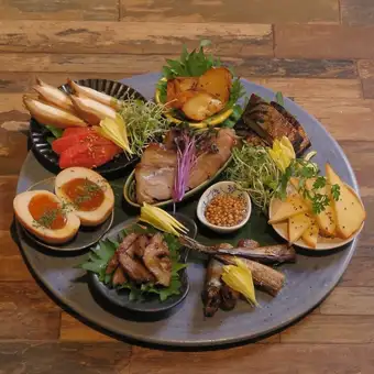 【ハッピーアワー♪平日20時 土日祝19時までの予約限定！】90分飲み放題付飲み歩きコース♪
